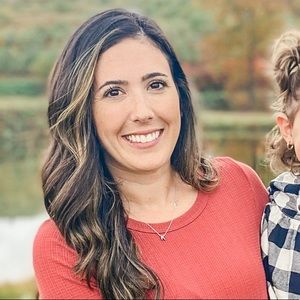 Meet your Posher, Denise